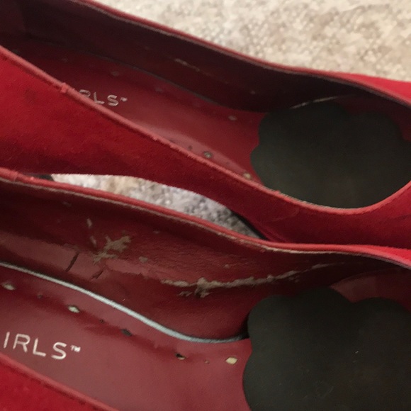 Pumps - Picture 3 of 5